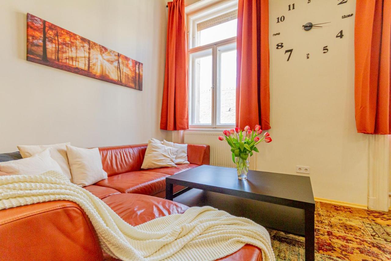 Supercentral Boutique Suite بودابست المظهر الخارجي الصورة