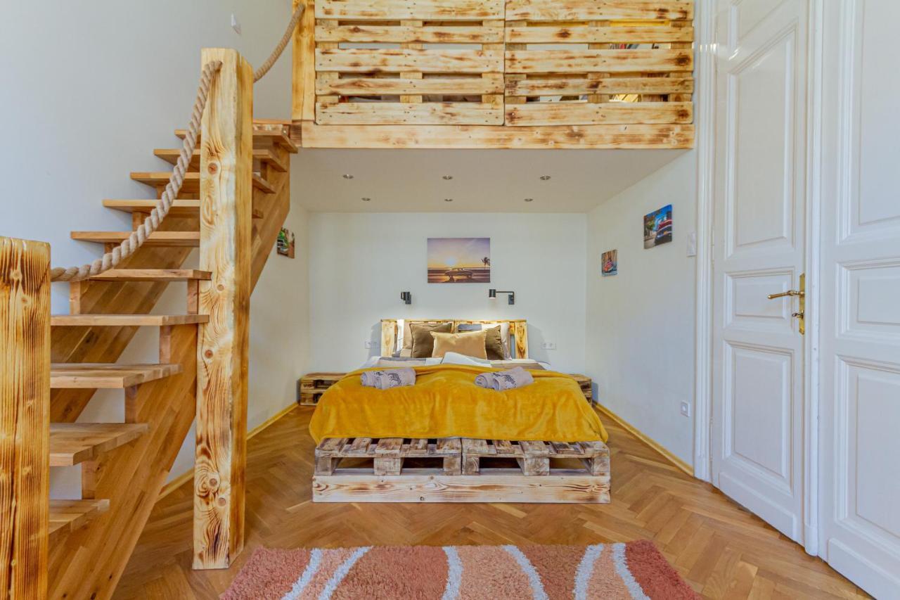 Supercentral Boutique Suite بودابست المظهر الخارجي الصورة